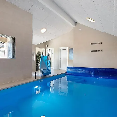Дом отдыха Stunning In With Sauna *